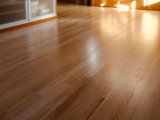Finished hardwood floor